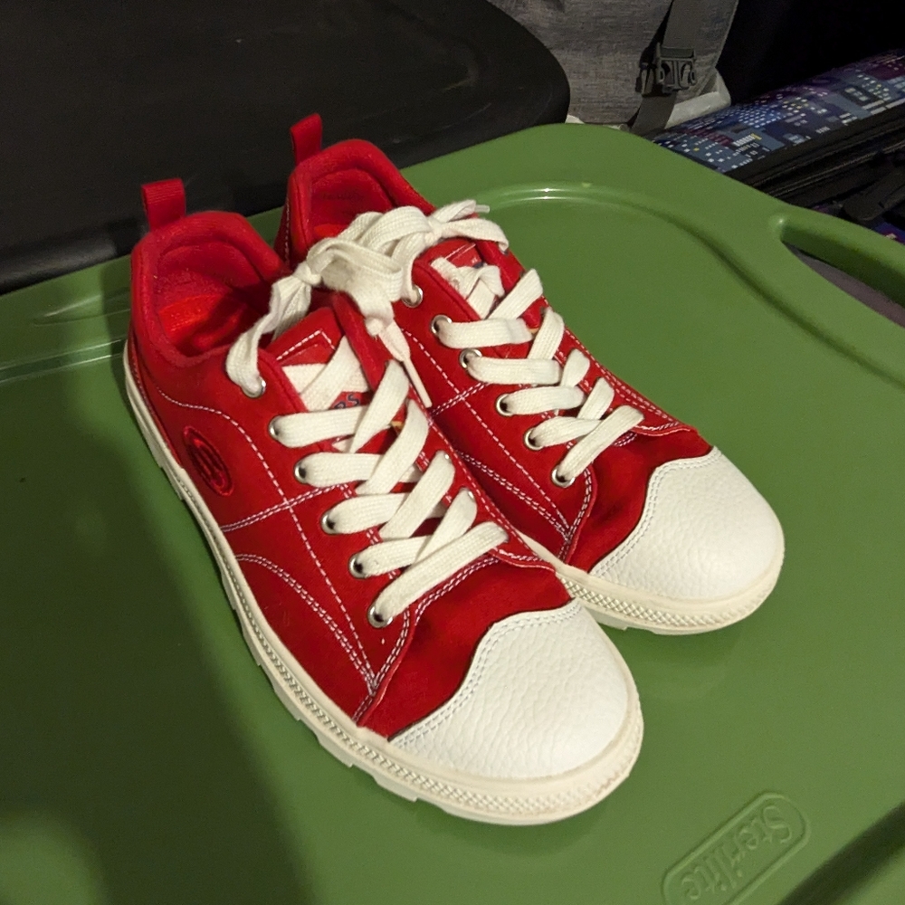Red Skechers Sneakers